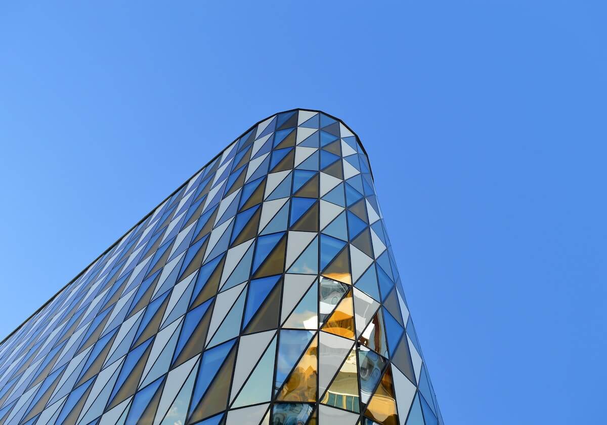 意甲媒体热议：伊布应向美国国家队主教练波切蒂诺施压，米兰阵容单薄，球员伤病影响成绩